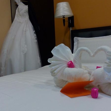 Inhotel Inanam Kota Kinabalu Ngoại thất bức ảnh